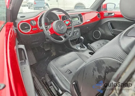 2013 Volkswagen Beetle z USA, uszkodzony, nr VIN 3VWJX7AT5DM602328